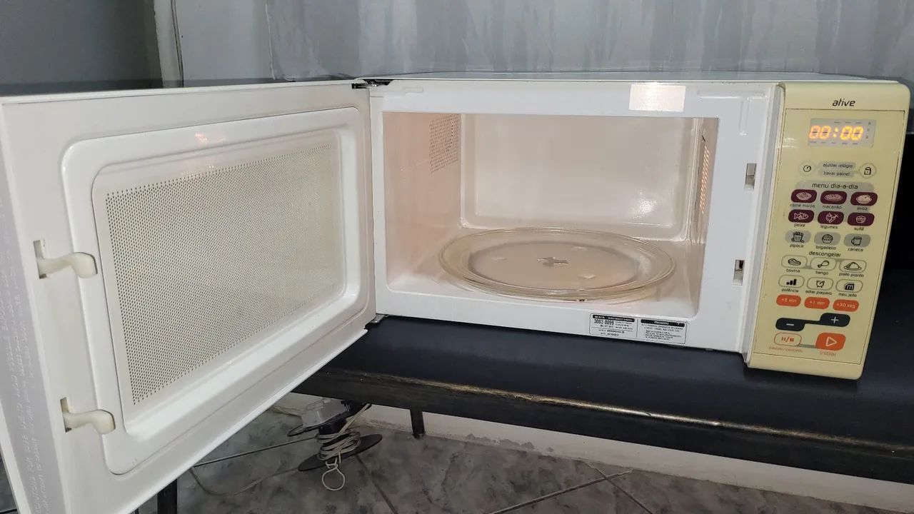 Microondas Brastemp 30 litros  - Foto 2