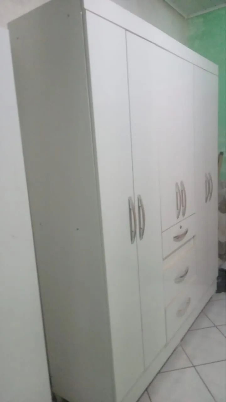 Guarda Roupa 