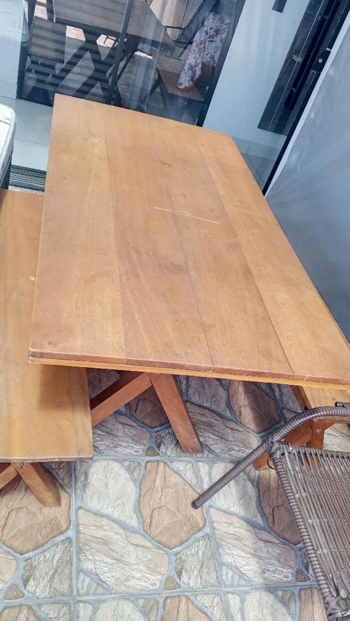 Mesa de madeira com bancada  - Foto 2