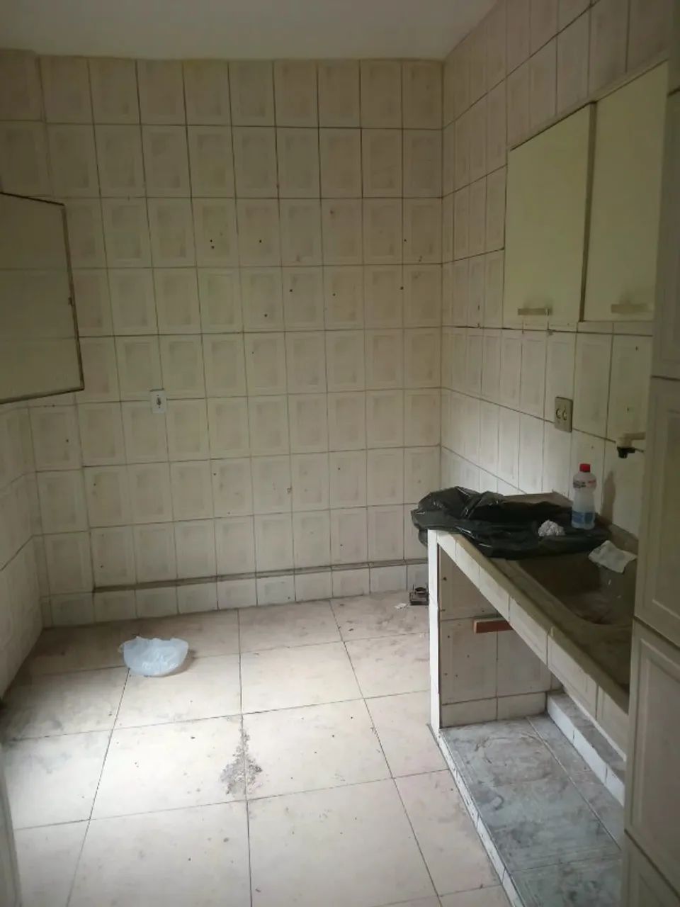 CASA  DE 3 QUARTOS EM MARECHAL HERMES NA RUA MARÍLIA. - Foto 3