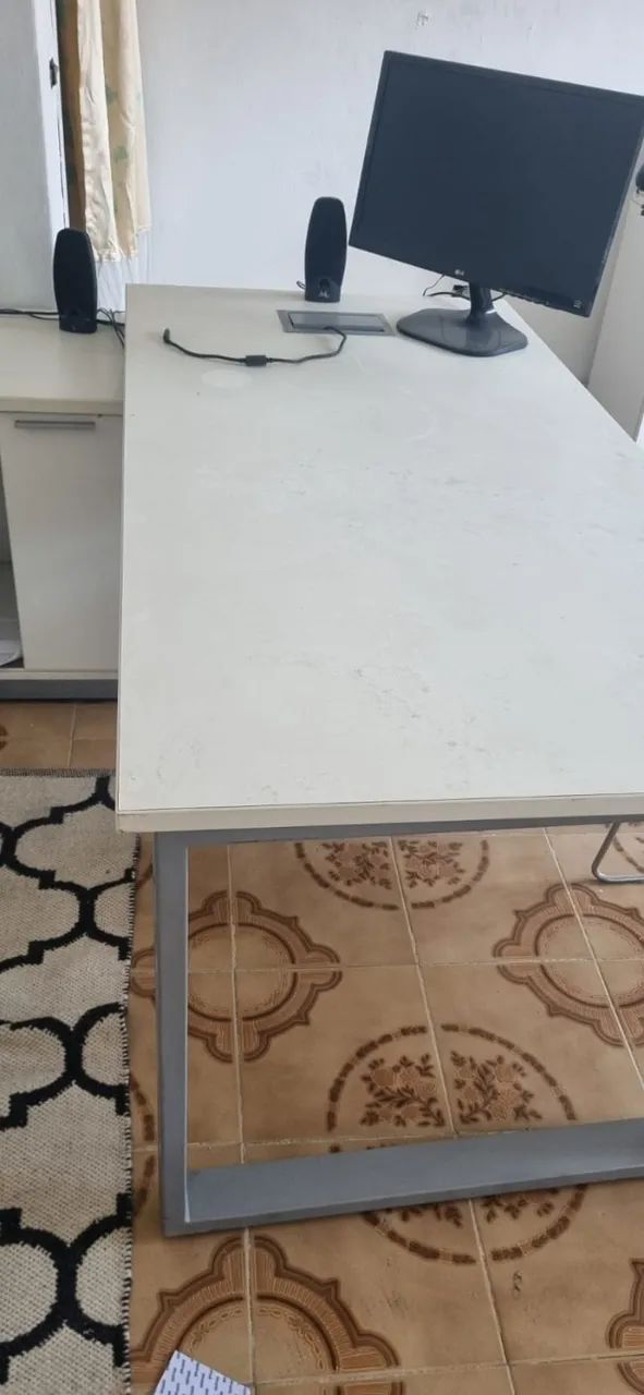Conjunto de mesa em L escritório - Foto 2