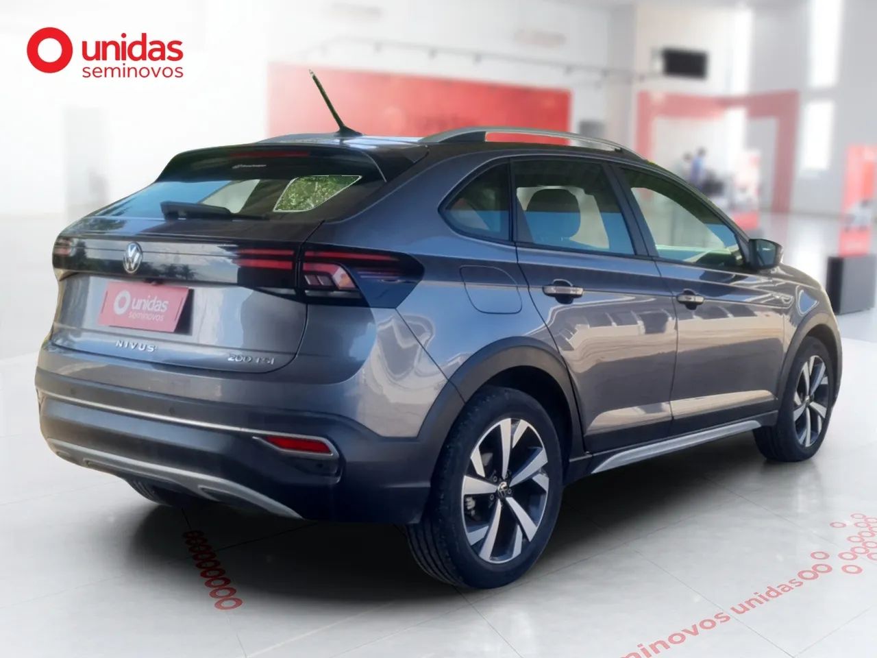 Volkswagen Nivus Highline 1.0 200 TSI Flex Aut., foto 5 de 17