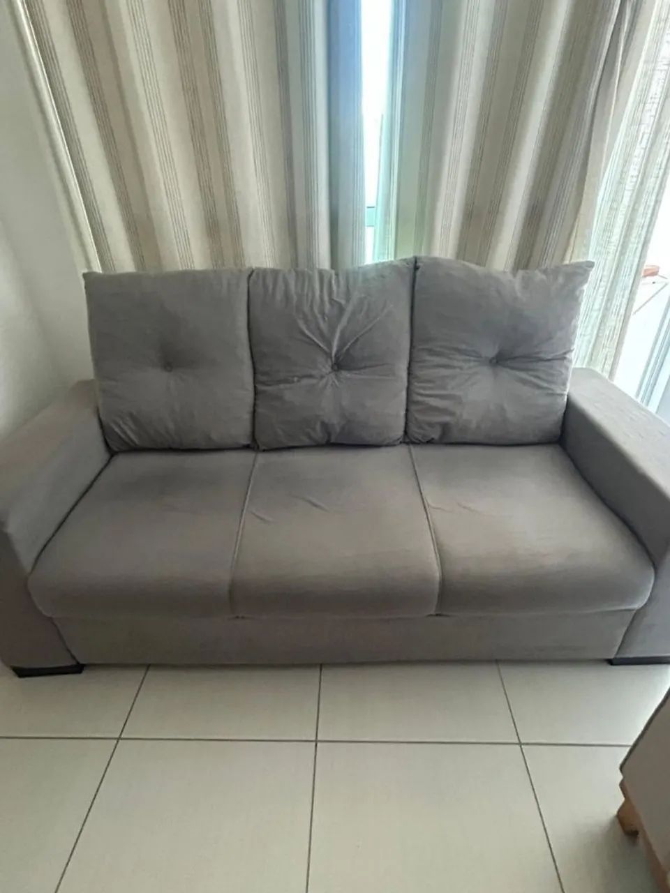 Sofá 3 lugares - Foto 2