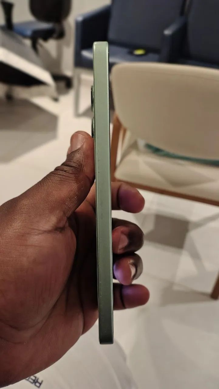 Vendo Xiaomi Redmi Note 13 4G, 256GB e 8 RAM  - Foto 2