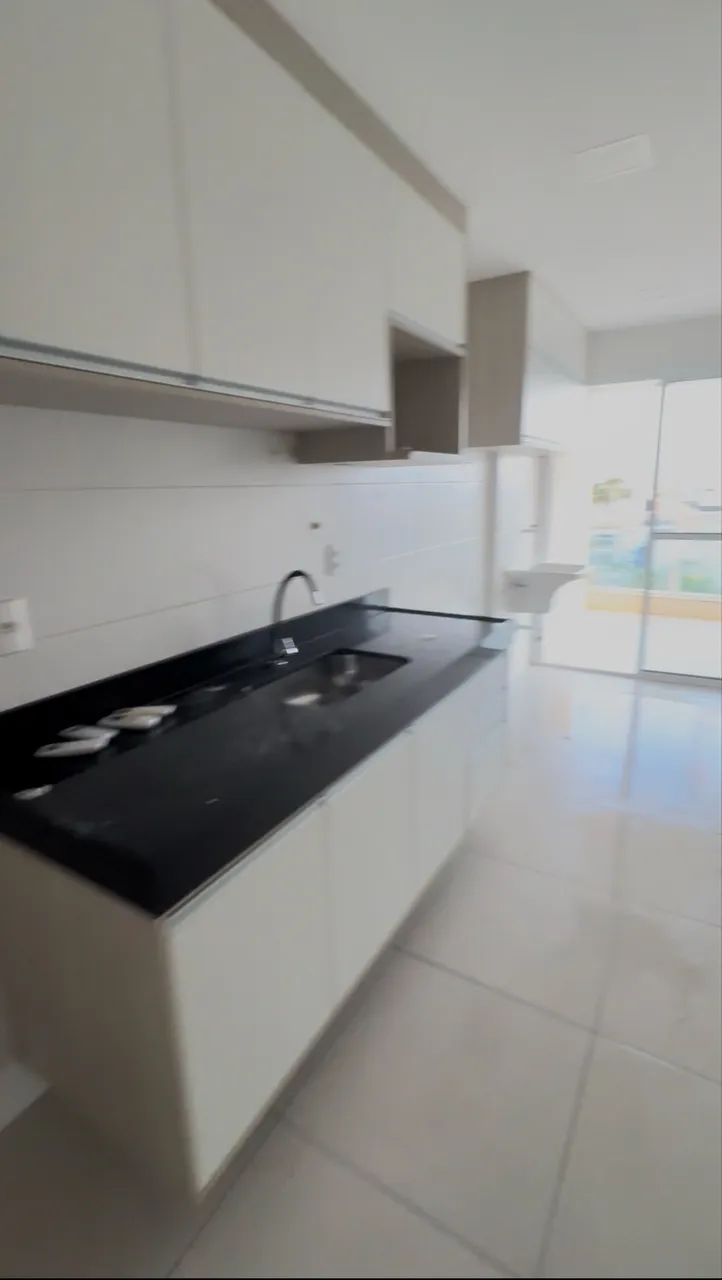 Apartamento 3Q + varanda + mobiliado + ar condicionado - Foto 3