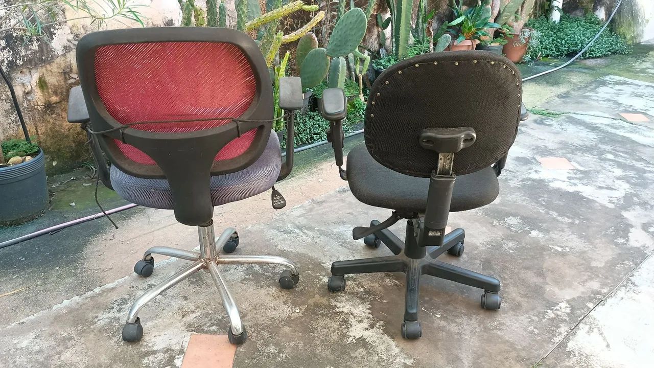 Cadeiras de escritório com rodinhas e apóia braços - Foto 3