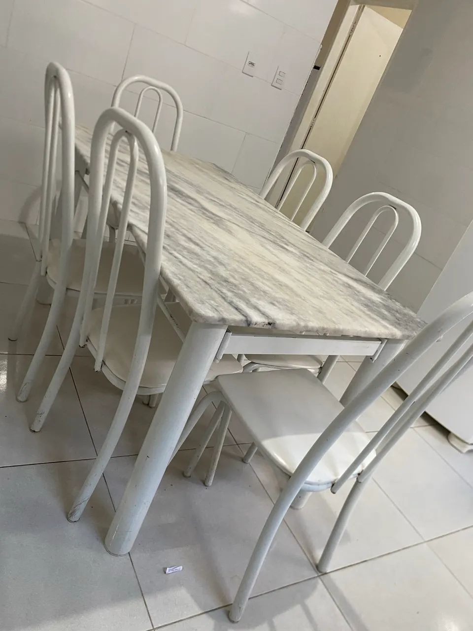 Mesa mármore branco 6 cadeiras  - Foto 2