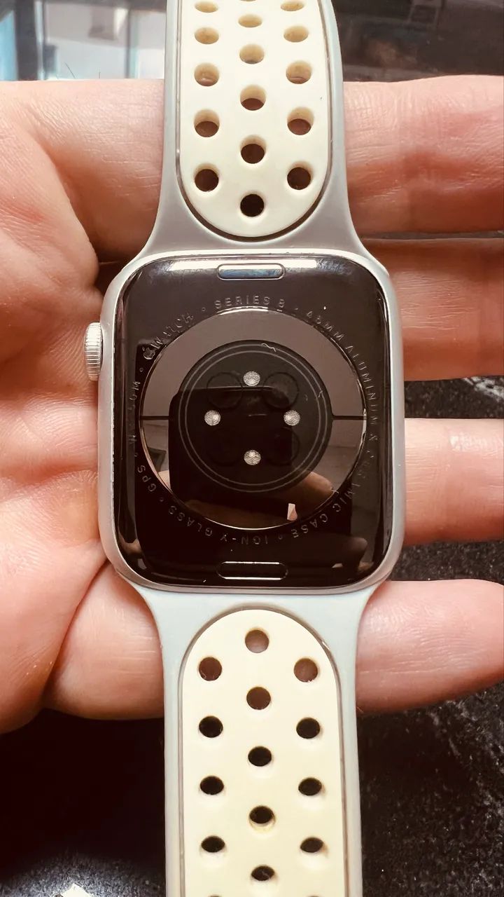 Apple Watch 8 | 45 mm  - Foto 3