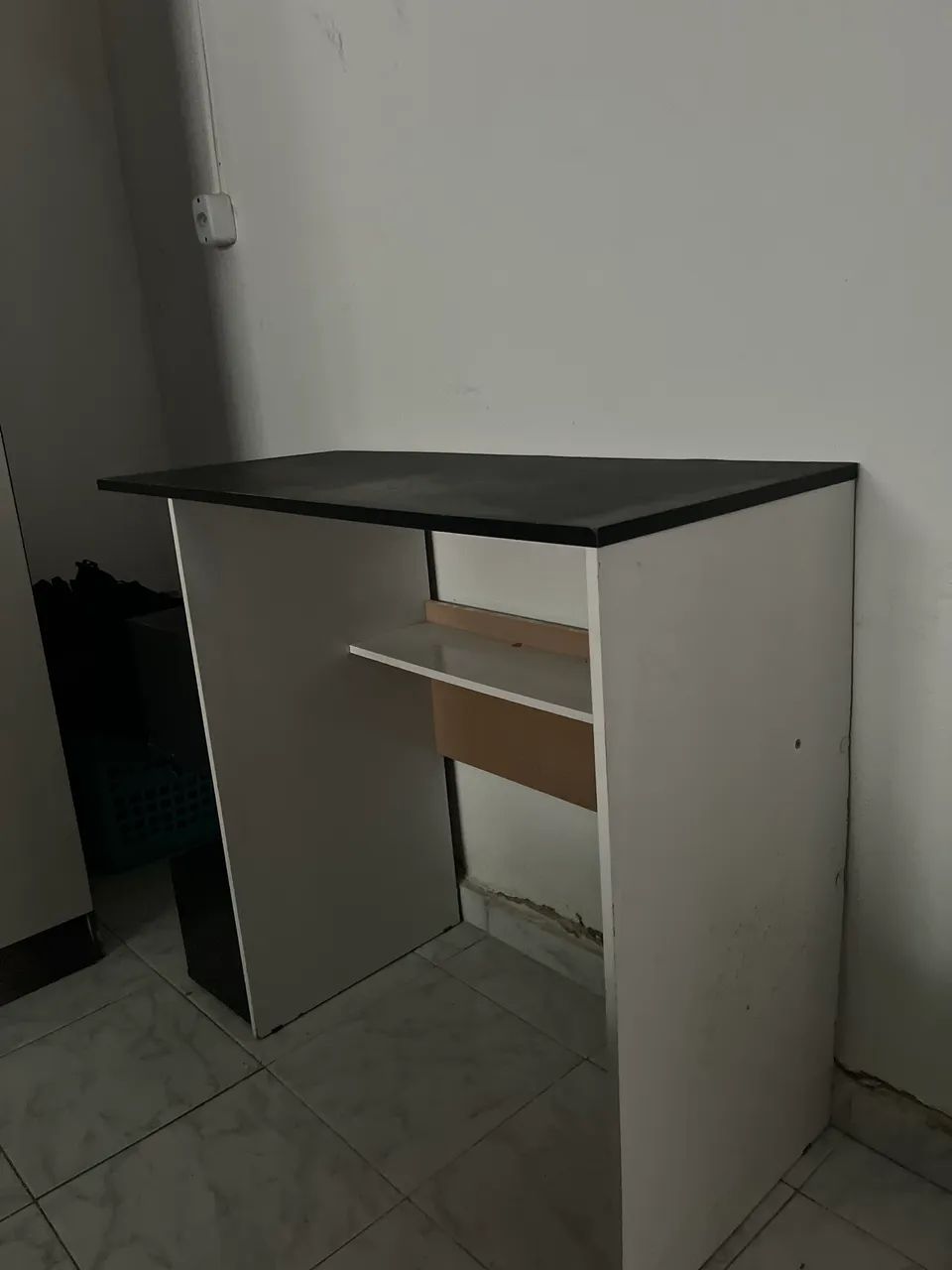 Escrivaninha preta  - Foto 3
