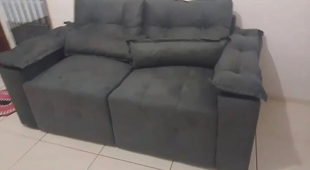 Sofá  Apenas Retrátil 1,70metros
