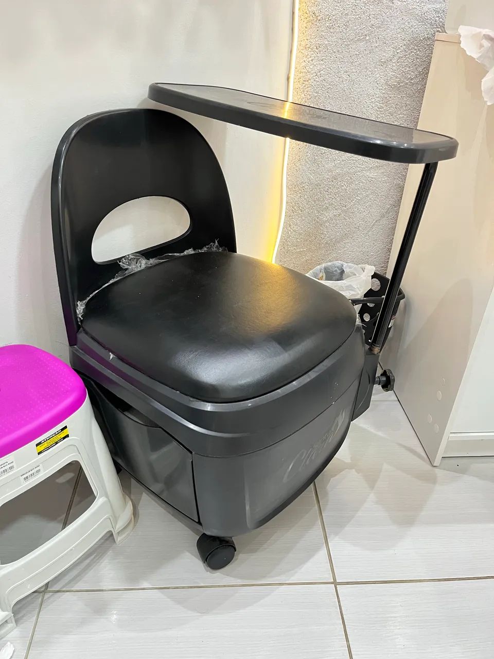 Cadeira de manicure  - Foto 2