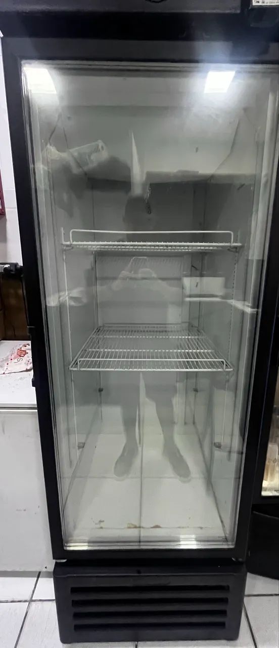 Cervejeira Expositora Metalfrio