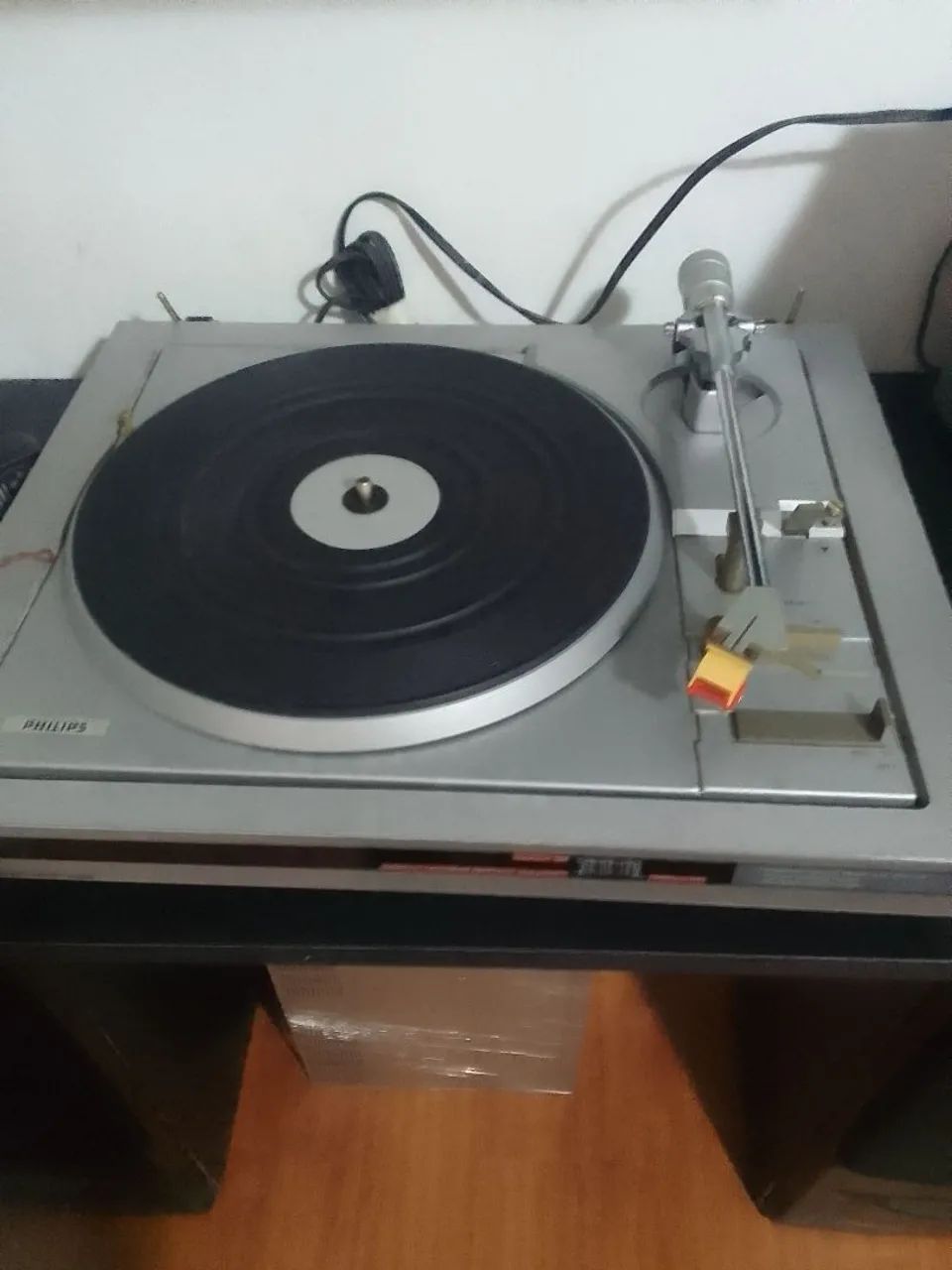 Toca disco phillps fp 212 para restauro  - Foto 3