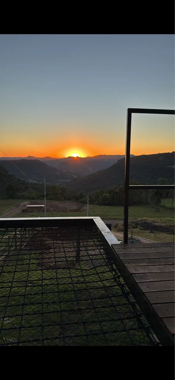 Cabana em picada café 