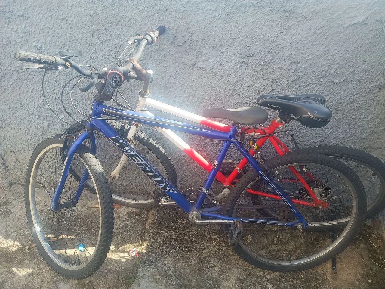 Vendo barato 2 bicicletas para sair rápido  - Foto 4
