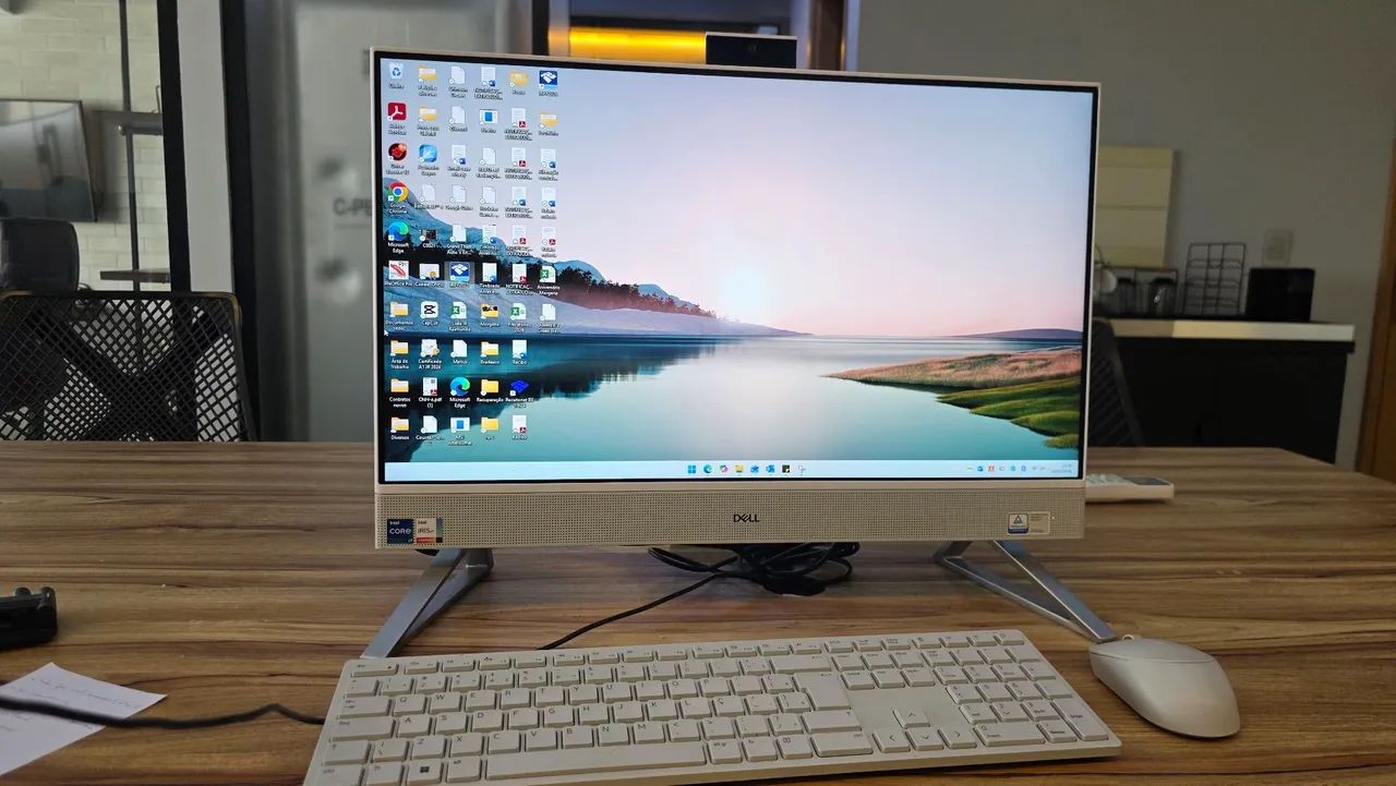 All in one Dell (i7, 16GB)