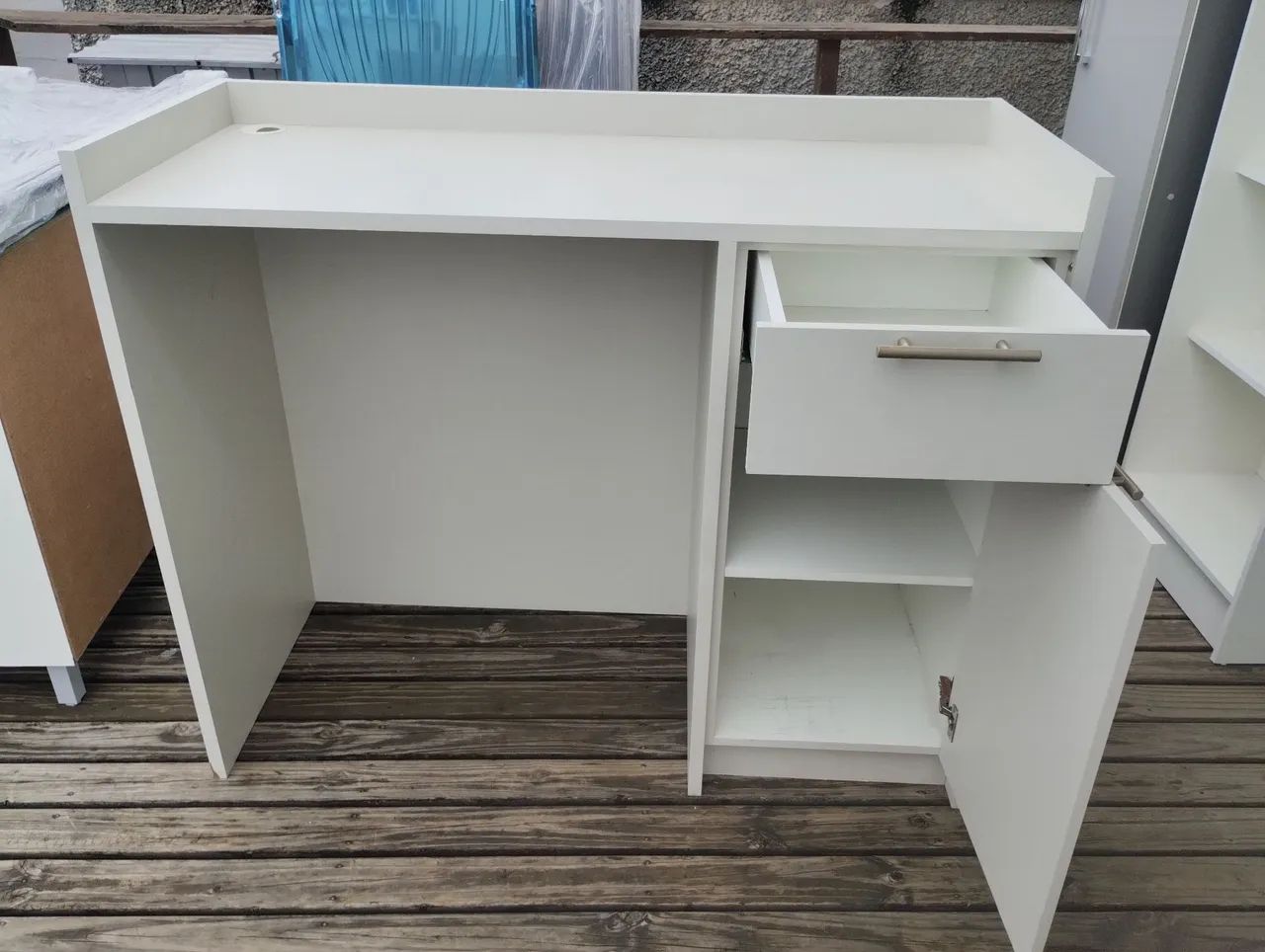 Balcão de atendimento comercial entrego ler anúncio  - Foto 4