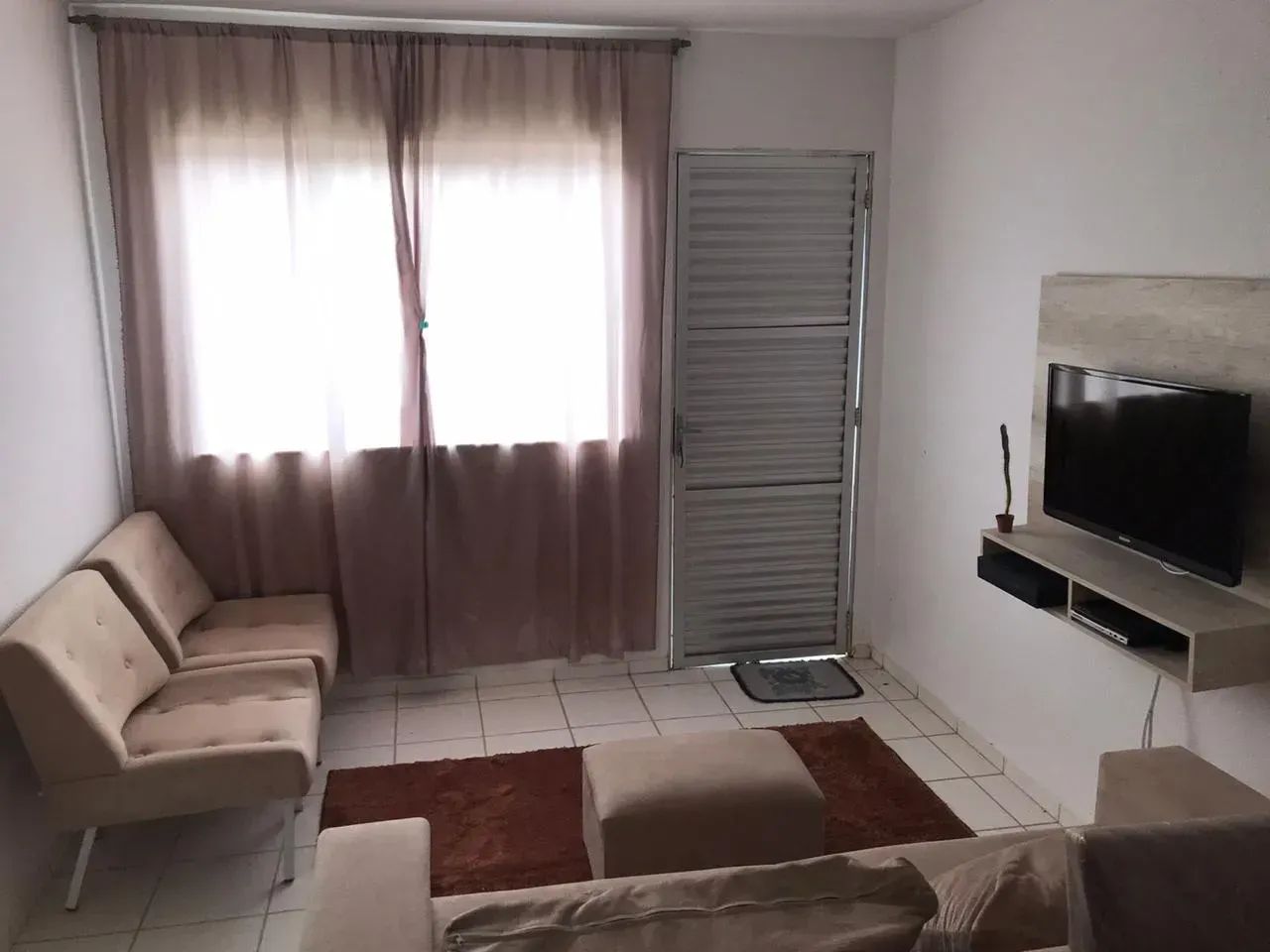 ALUGO APARTAMENTO MOBILIADO - Foto 2