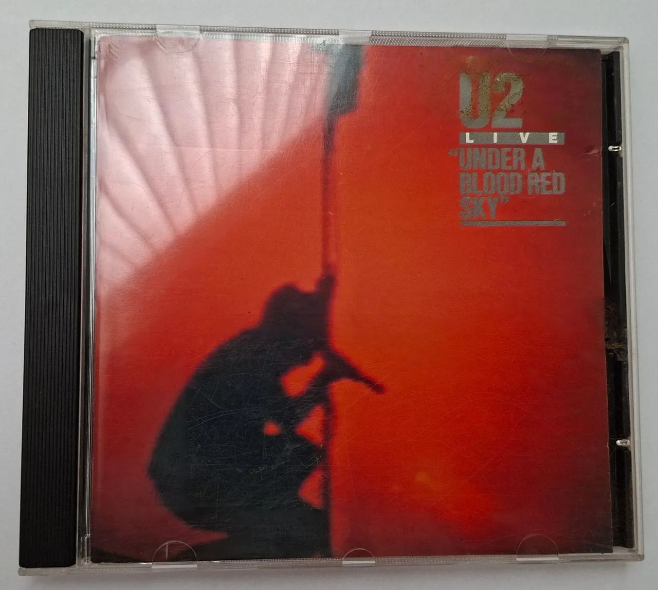 Cd U2, Live,  Under a Blood Red Sky