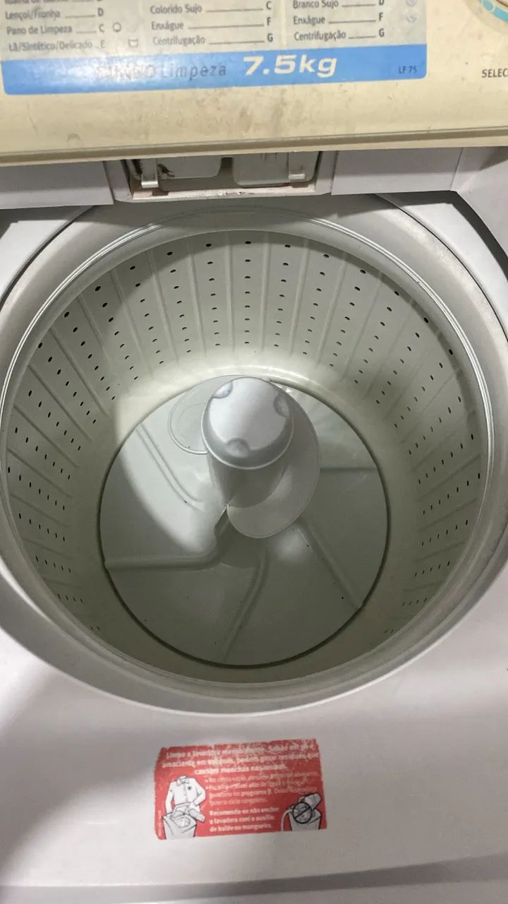 MAQUINA DE LAVAR ELETROLUX 7.5Kg