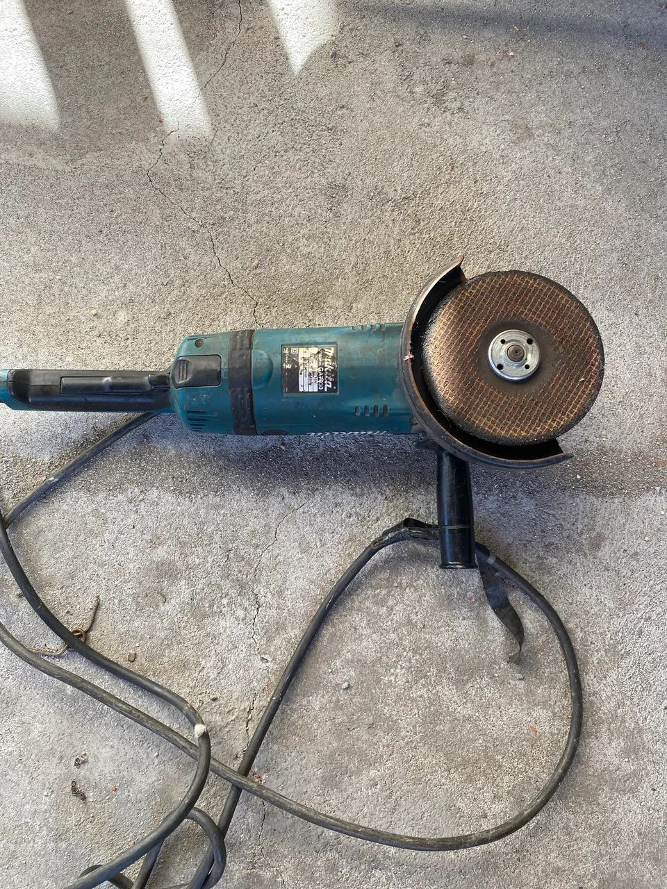 Esmerilhadeira angular makita  - Foto 2
