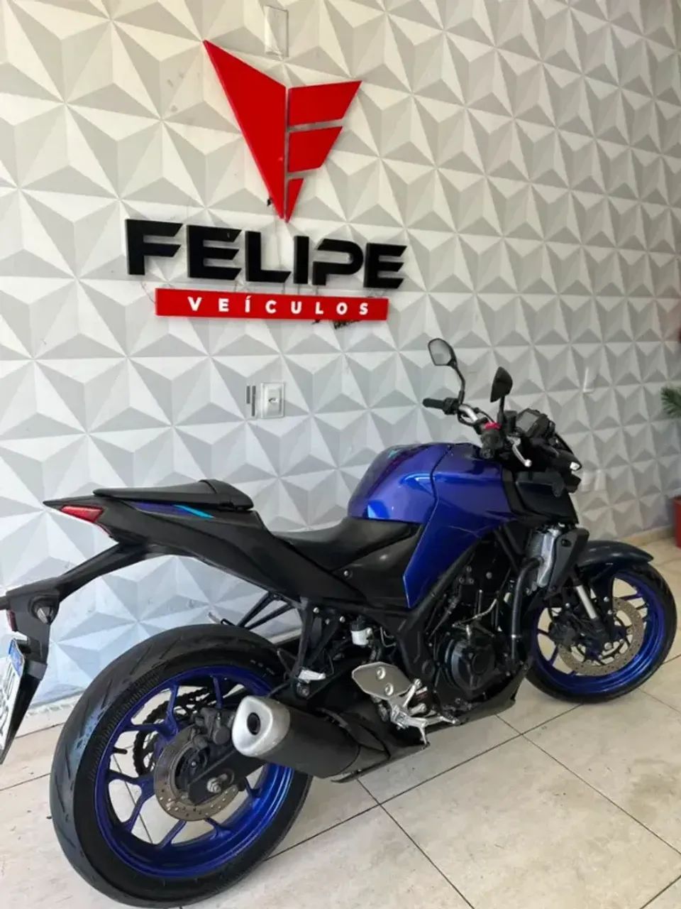 YAMAHA MT 03 - ANO 2025 - Foto 3