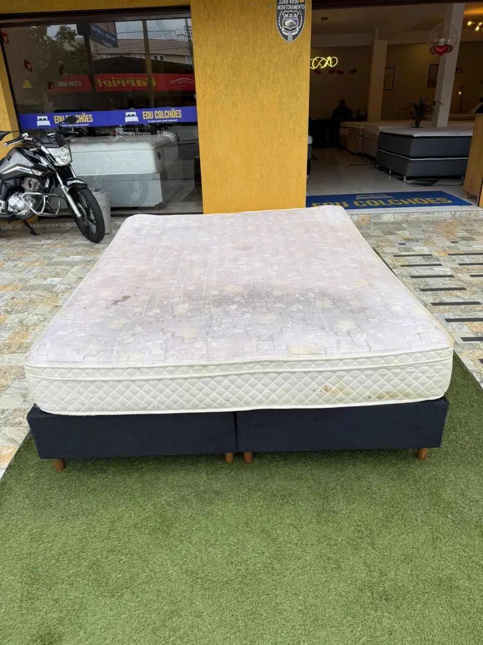 Cama box QUEEN SIZE USADA TOP - ENTREGAMOS  - Foto 2