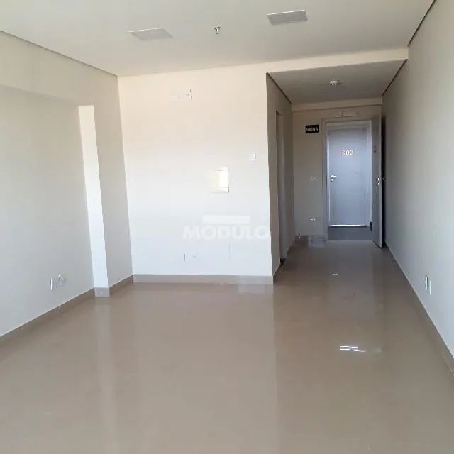 Sala comercial disponível para locação no bairro Brasil. - Foto 3