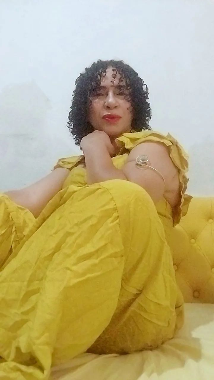 Cuidadora de idosos e domestica 