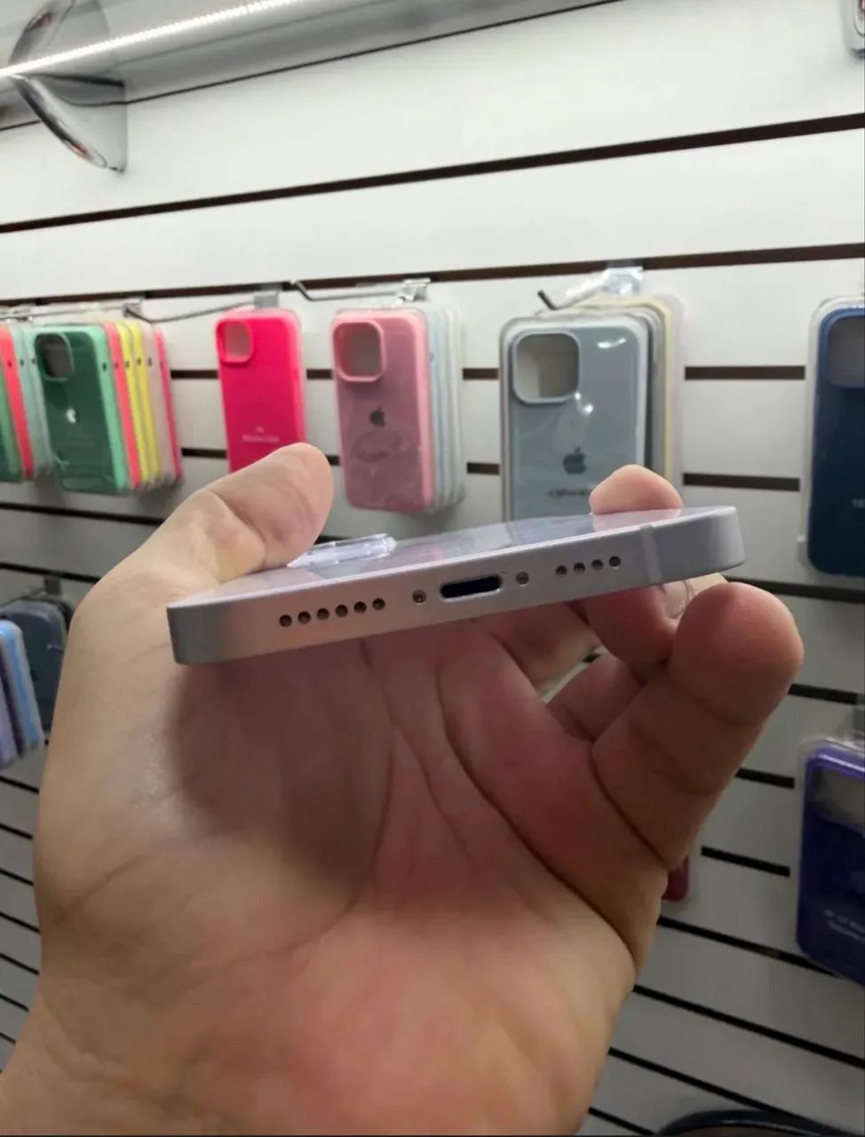 14 plus 256 gb semi novo lilás  - Foto 4