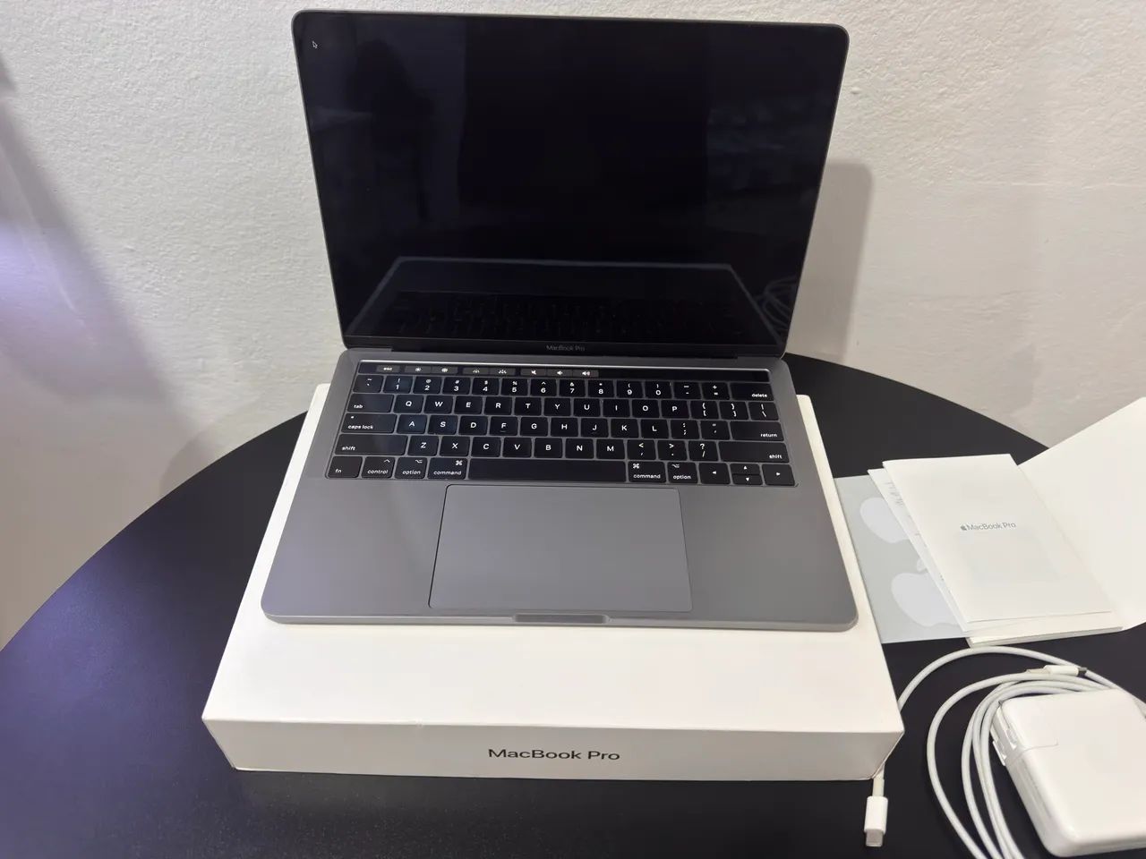 MacBook Pro Touch Bar - Foto 2