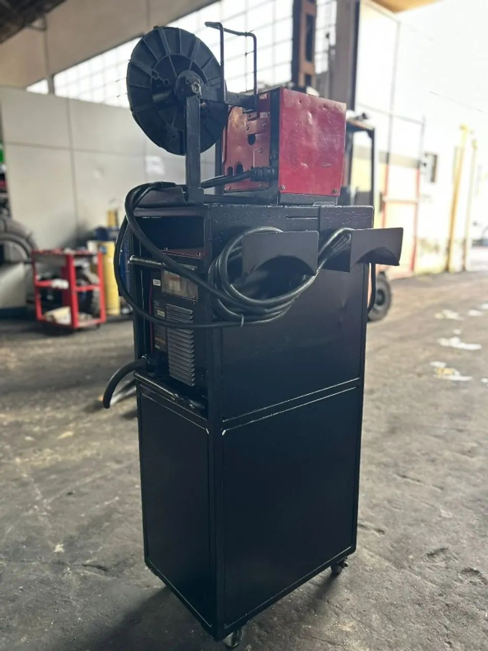 Máquina de Solda Lincoln Electric - Multivolt - Foto 3