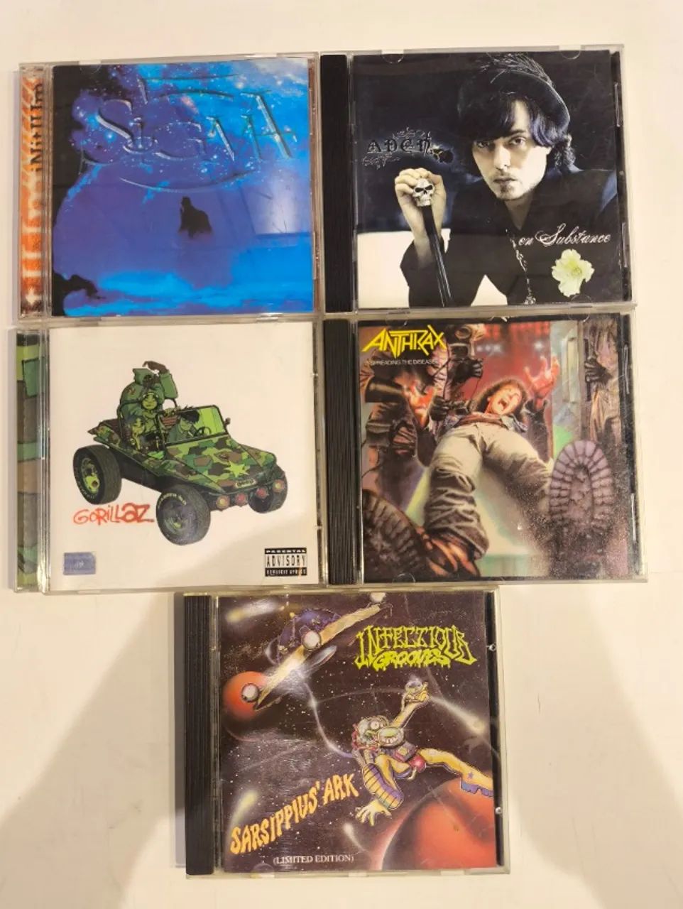 AAA CDセット CDs Originais - Gorillaz, Infectious Grooves, Aiden LEIA A