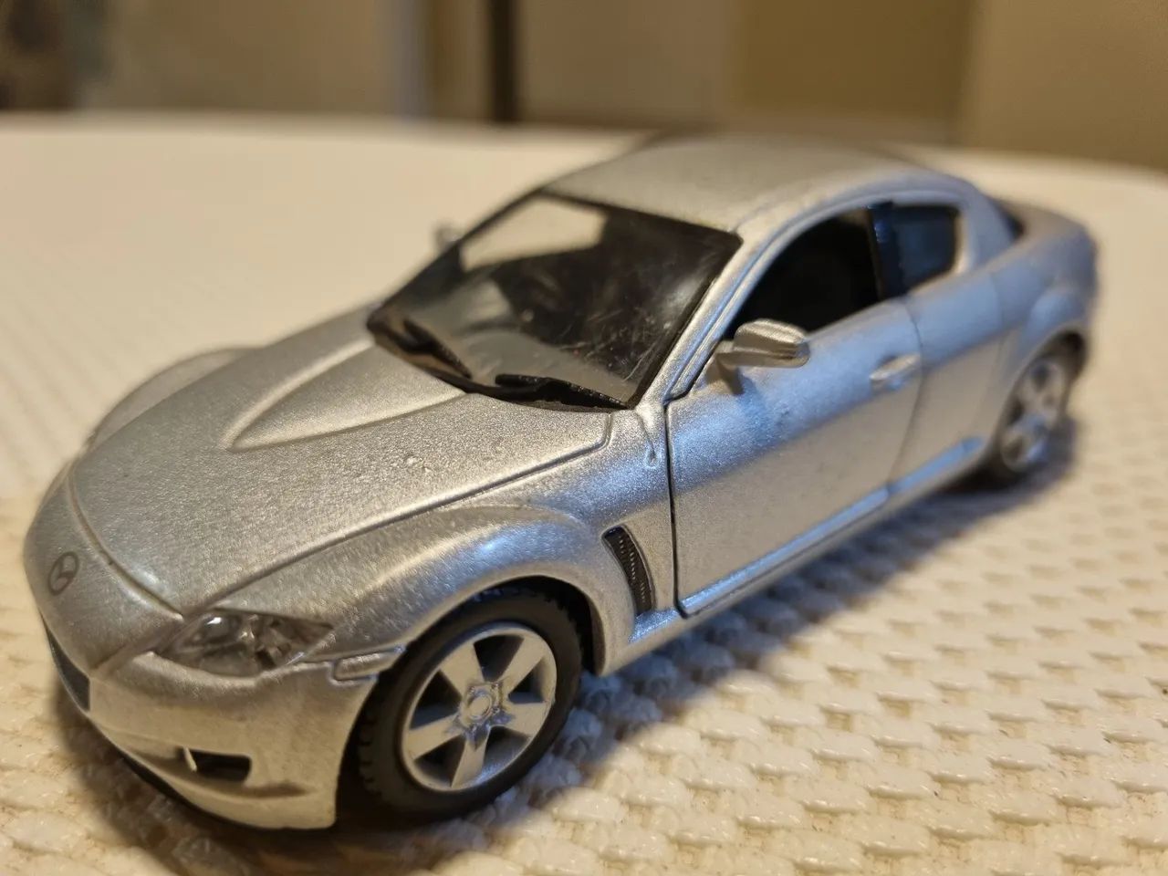 Miniatura Mazda RX-8 Prata Kinsmart Escala 1/38 - Foto 2