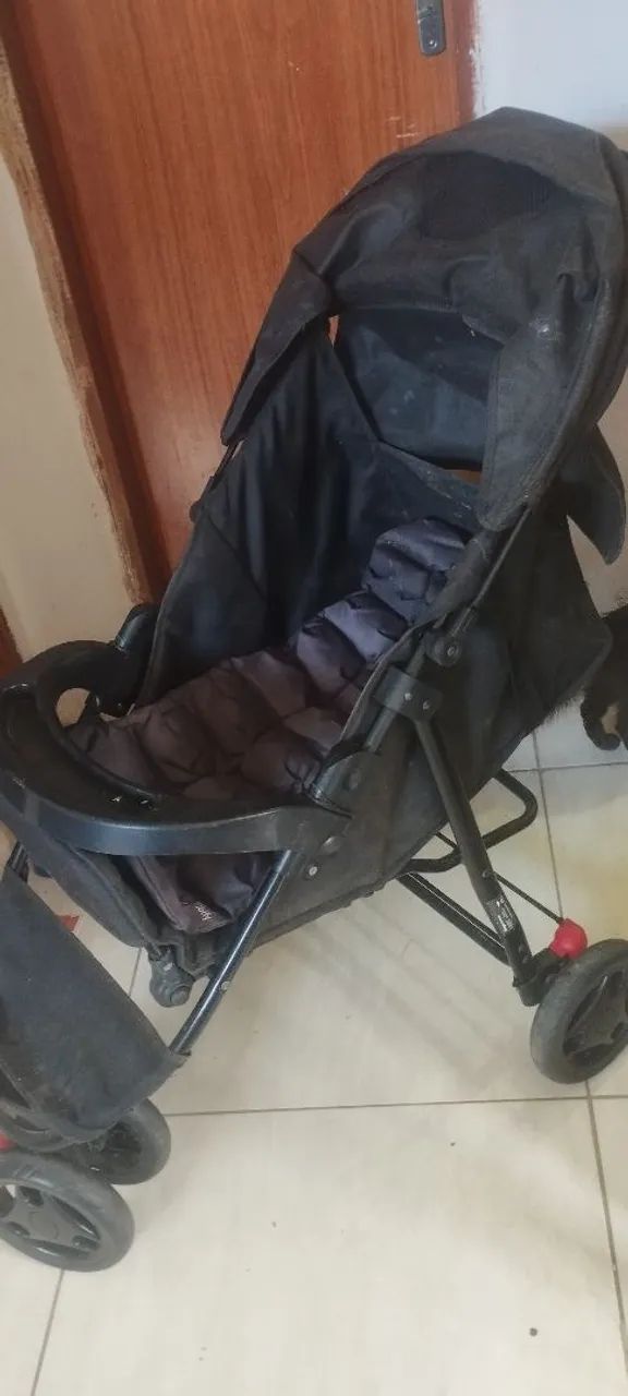 Carrinho de bebê e cadeirinha - Foto 2