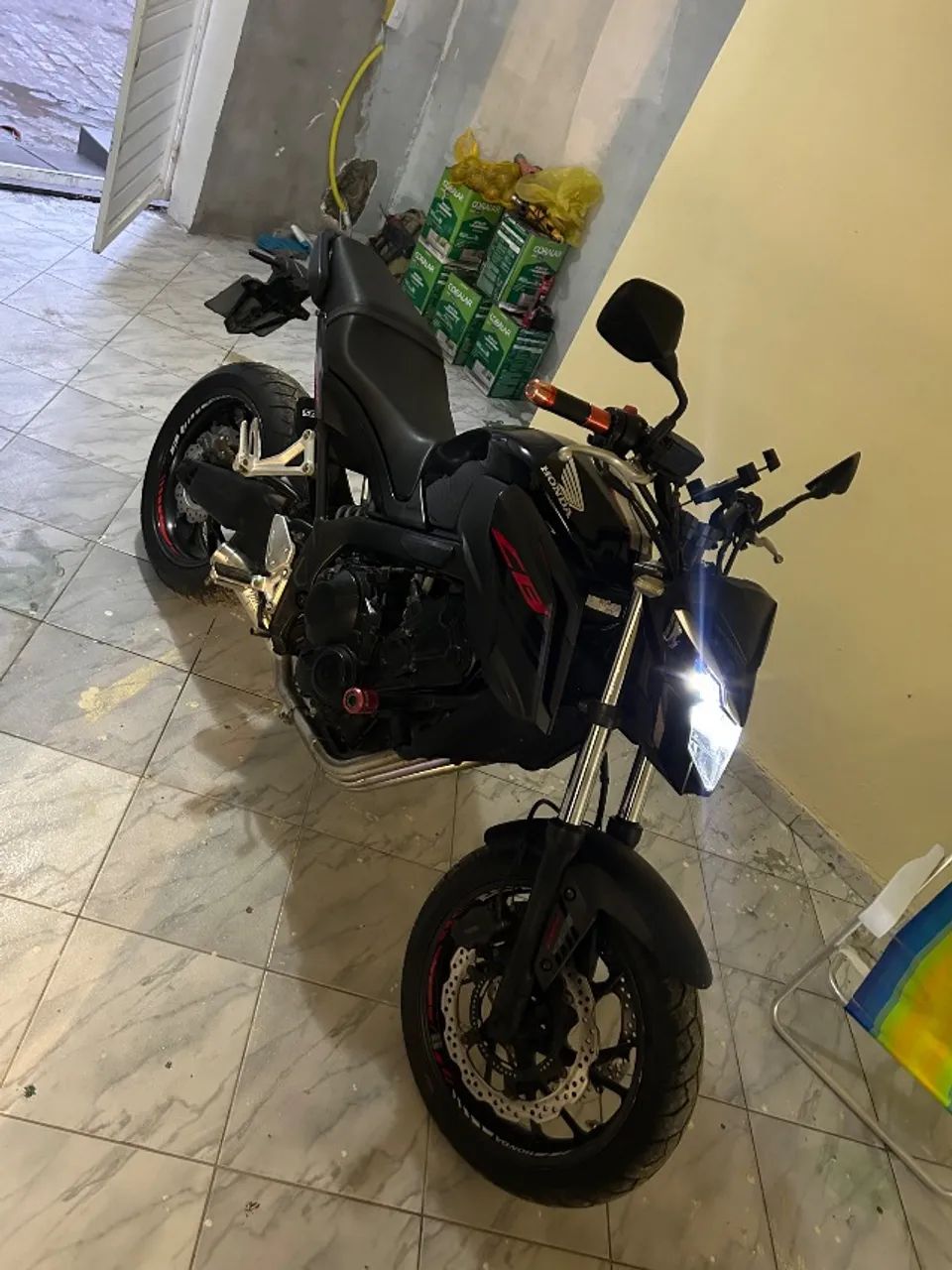 CB 650F - Foto 2