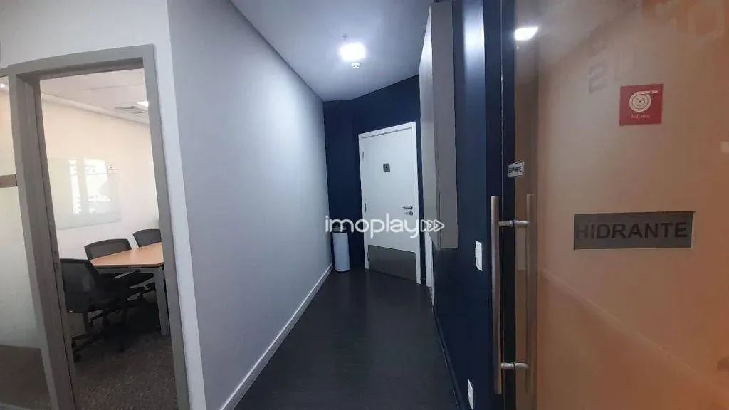 Conjunto de 364,00m² com layout e mobília, 09 vagas de garagem, Sacada e Copa. - Foto 3