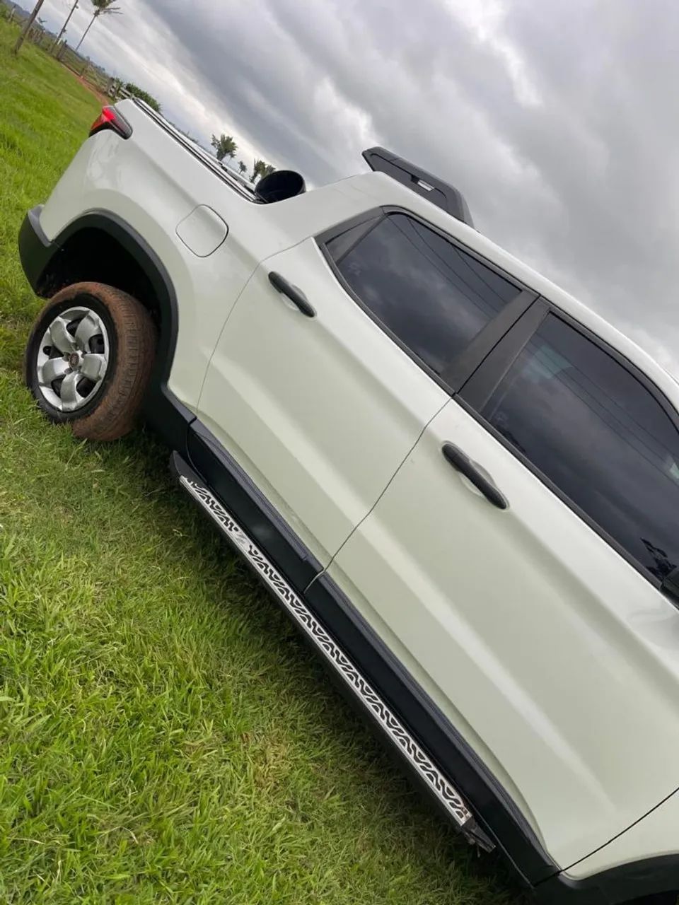 Fiat Toro Freedom 1.8 16V Flex Aut. 2017 - Foto 2