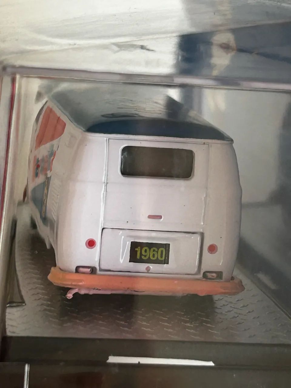 M2 CHASE 1960 VW Delivery Van USA Model - 75 anos. - Foto 4