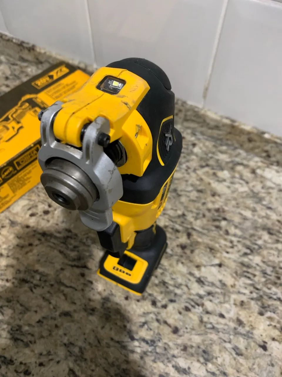 Multifuncional DeWalt DCS356b -LEIA  - Foto 5