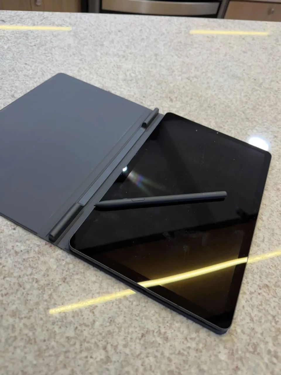 Tablet - Galaxy Tab S6 Lite 64GB + Capa magnética e Caneta - Foto 2