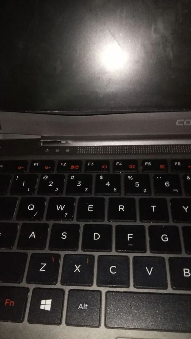 Carcaça de notebook 416601994355681280
