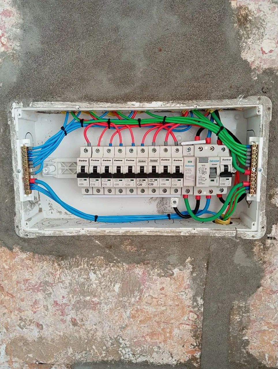 Eletricista, predial,residencial - Foto 3