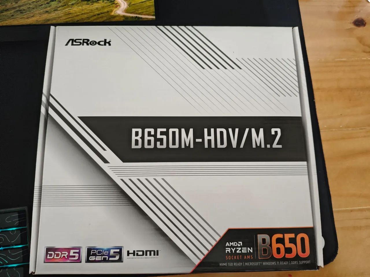 Novo* Placa mãe AM5 - ASRock B650M-HDV/M.2