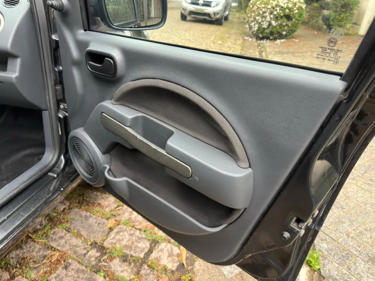 Fiat Uno WAY 1.0 EVO Fire Flex 8V 5P 2011 - Foto 4