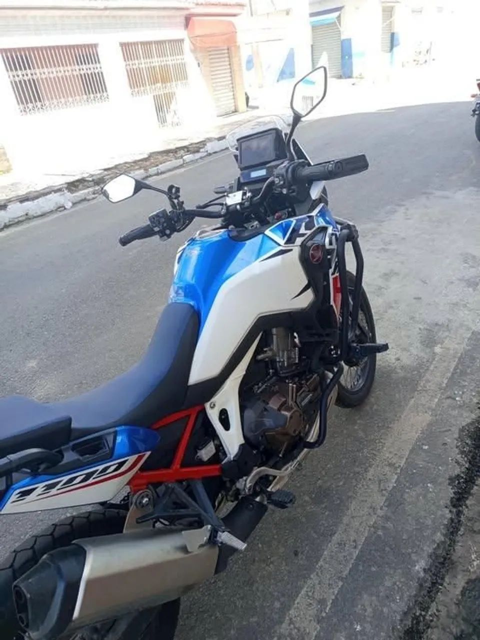 Africa twin 2024  - Foto 5