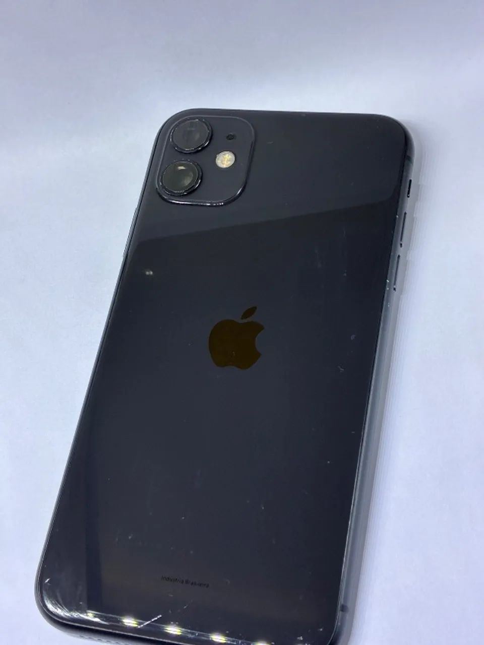 Carcaça iPhone 11 preta original retirada - Peças de Celular