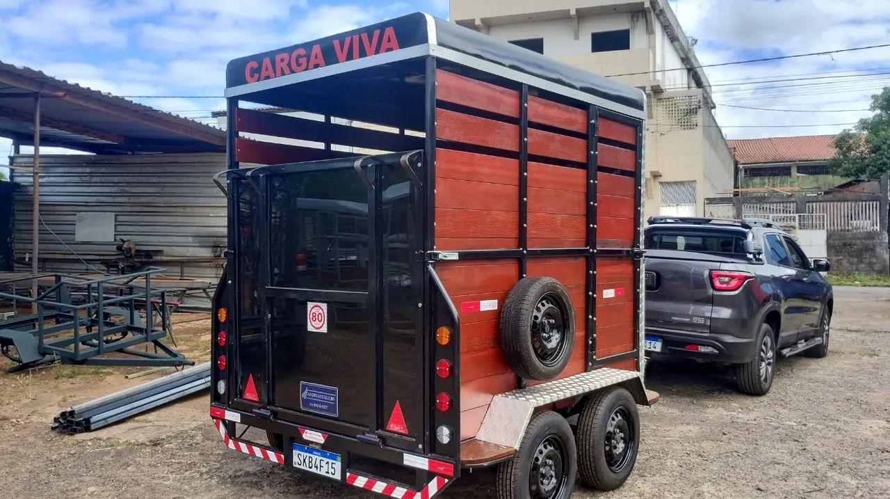 Reboque para transporte de cavalos - Foto 5