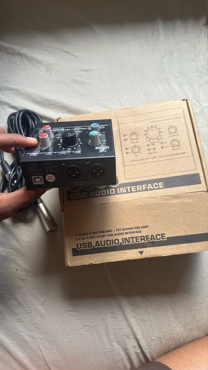 Interface De Áudio Arcano OT-1 USB + Cabo XLR XLR