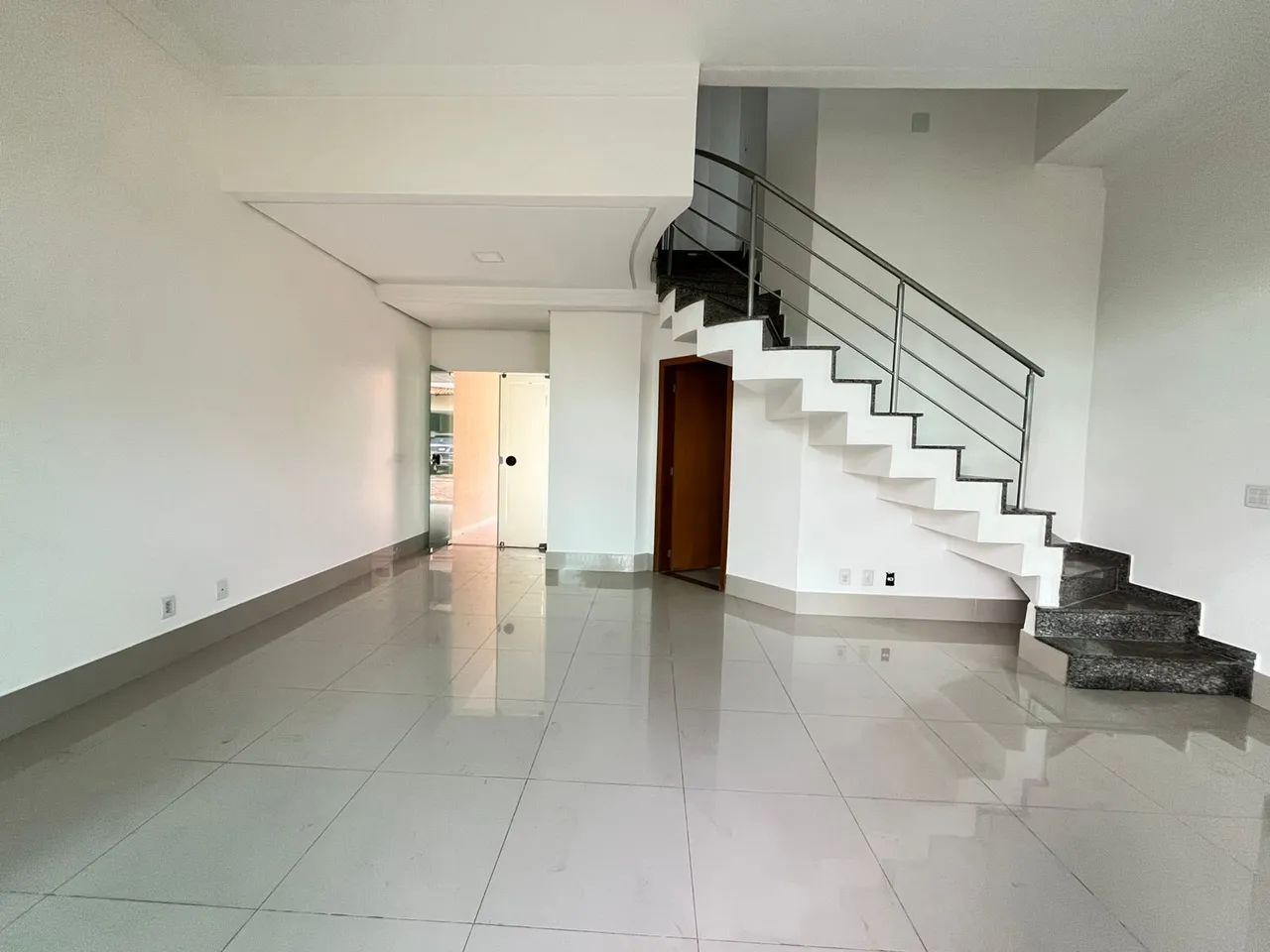 SOBRADO 3 SUITES NO JARDIM GOIAS RESIDENCIAL MADRID - Foto 5